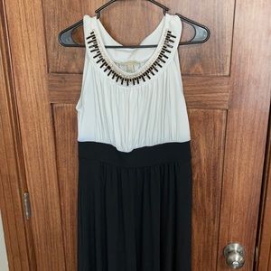 Long black and white dress